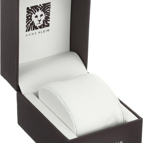 Women's Leather Strap Watch - Picture 3 of 4